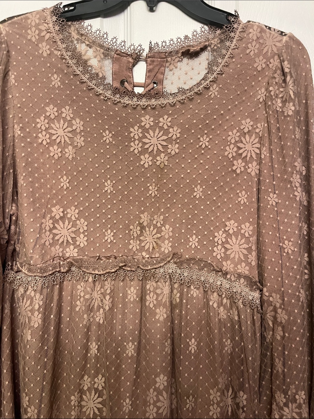 POL Taupe Floral Lace Tunic Top